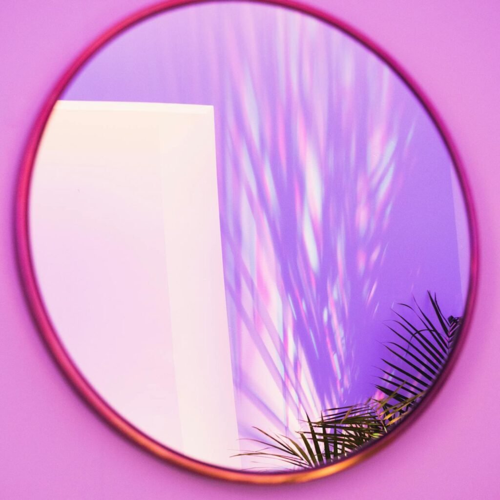 pink mirror